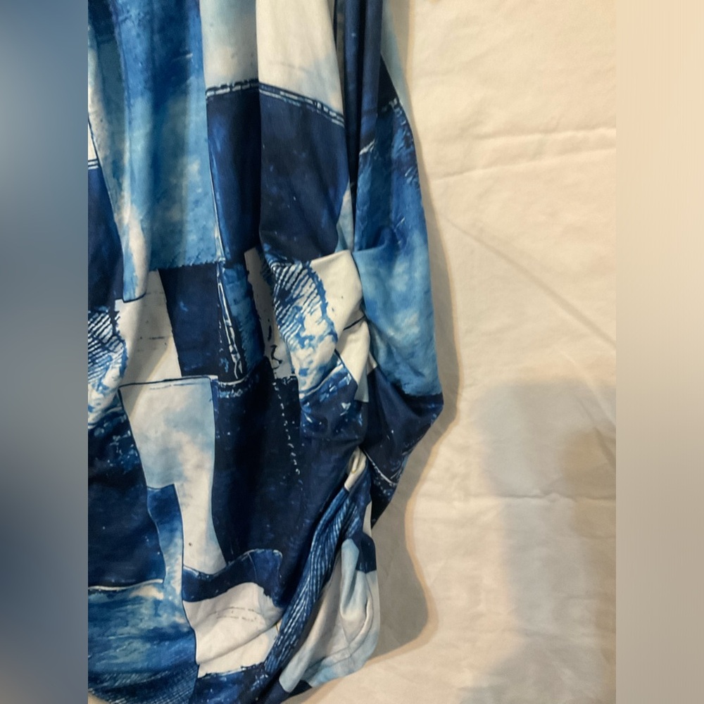 Chic Blue And White Patchwork Set - image 3